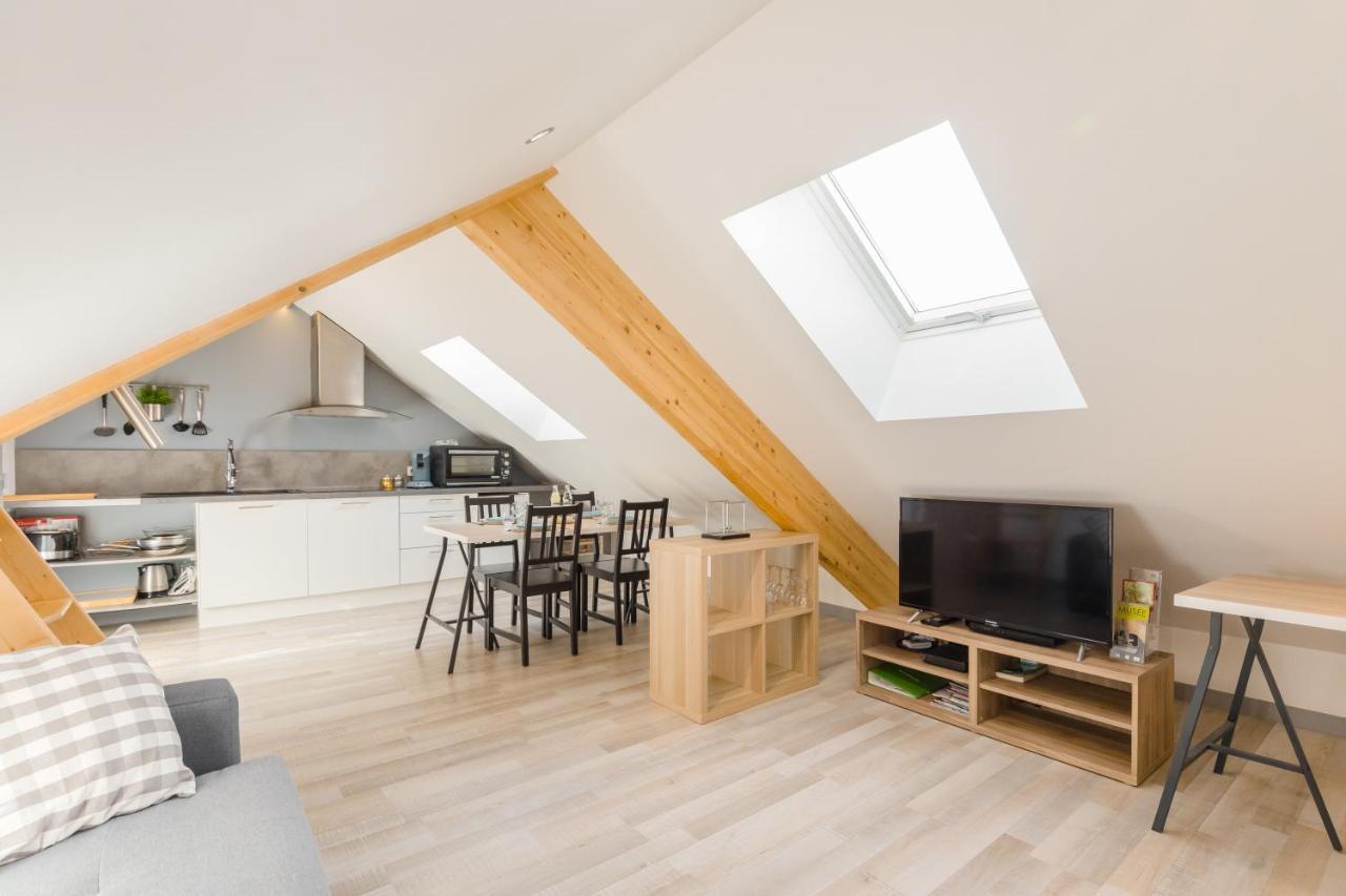 Appartement Entier - Toile Tendue - Wifi Pontarlier Eksteriør bilde