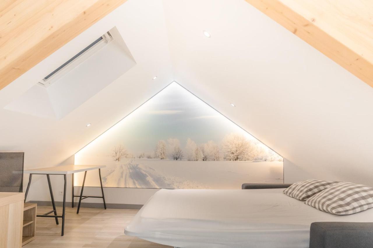Appartement Entier - Toile Tendue - Wifi Pontarlier Eksteriør bilde